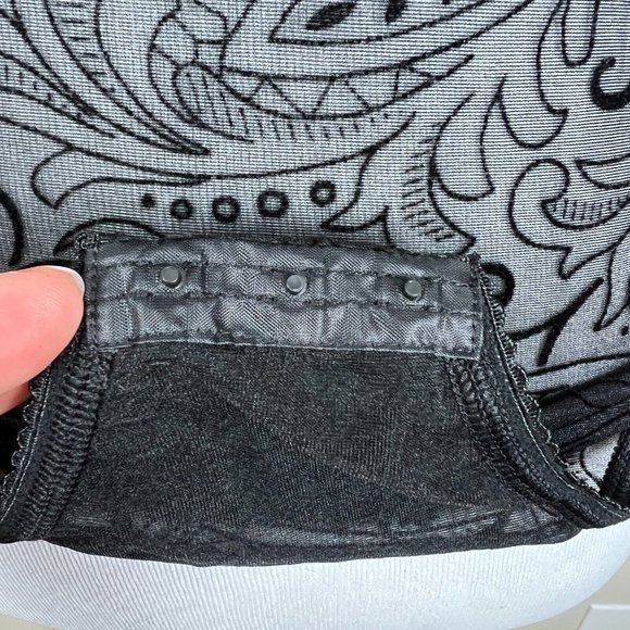 Victorias Secret Teddy 36B Black Lace Bodysuit Sheer Cheeky Underwire Sexy New - Picture 8 of 12